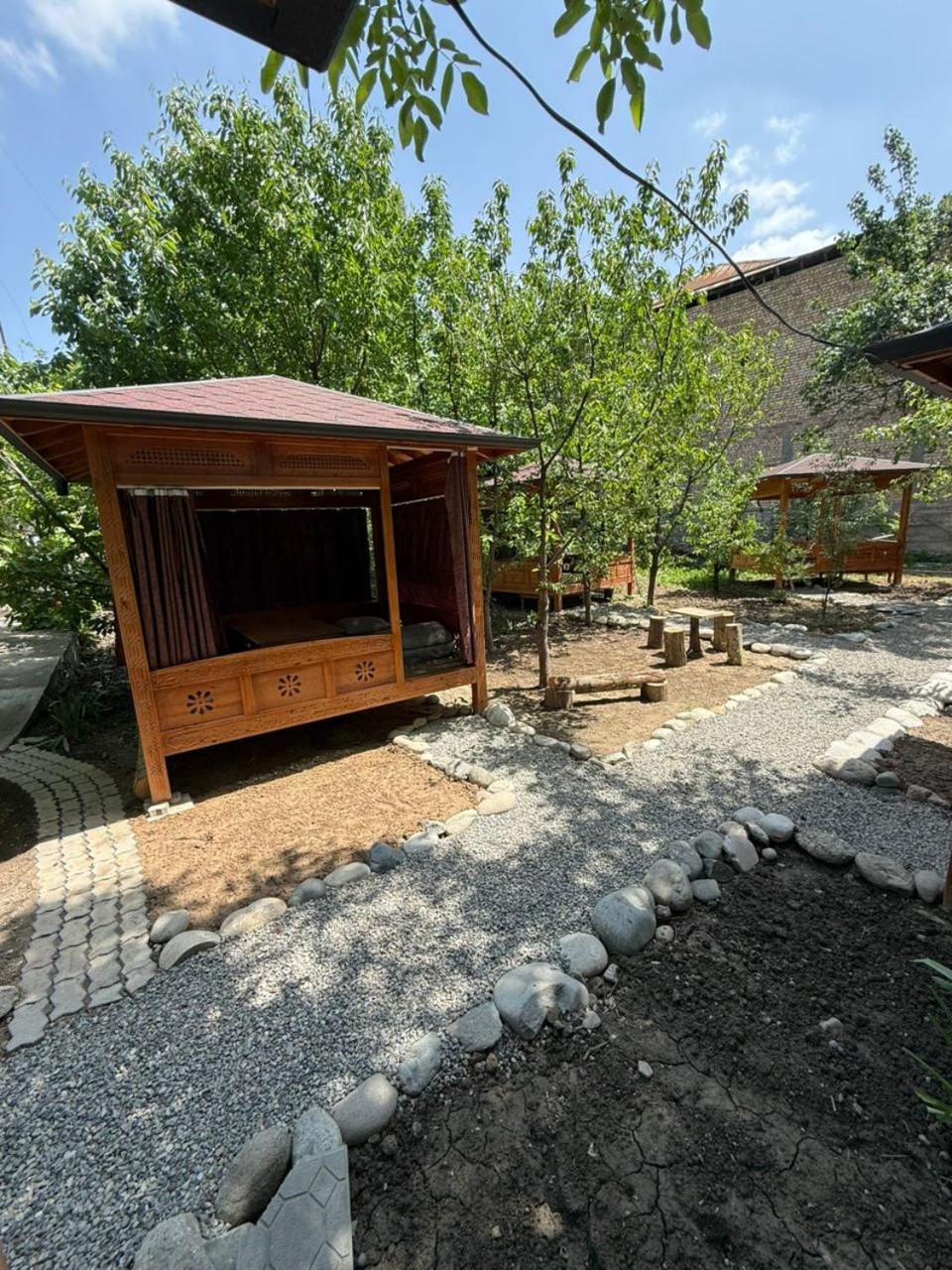 Lovely Home Osh Bagian luar foto